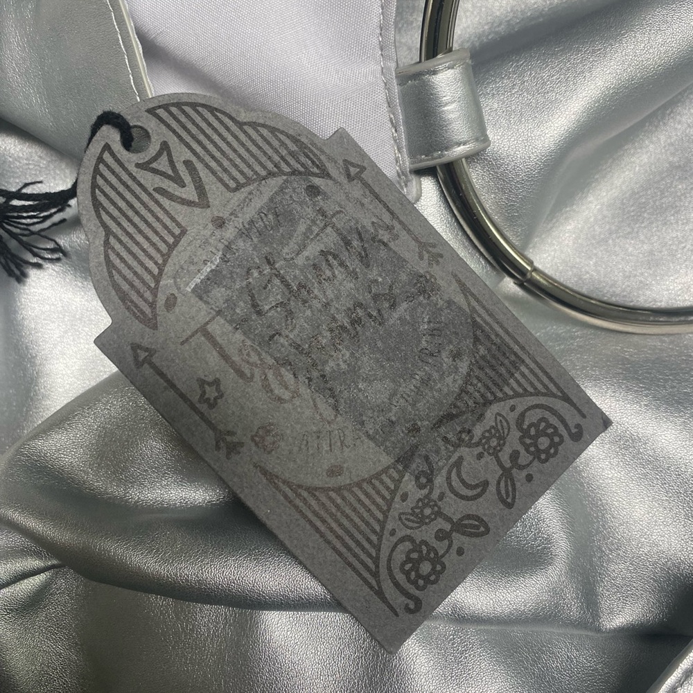 Silver Metallic Handbag - Picture 6 of 6